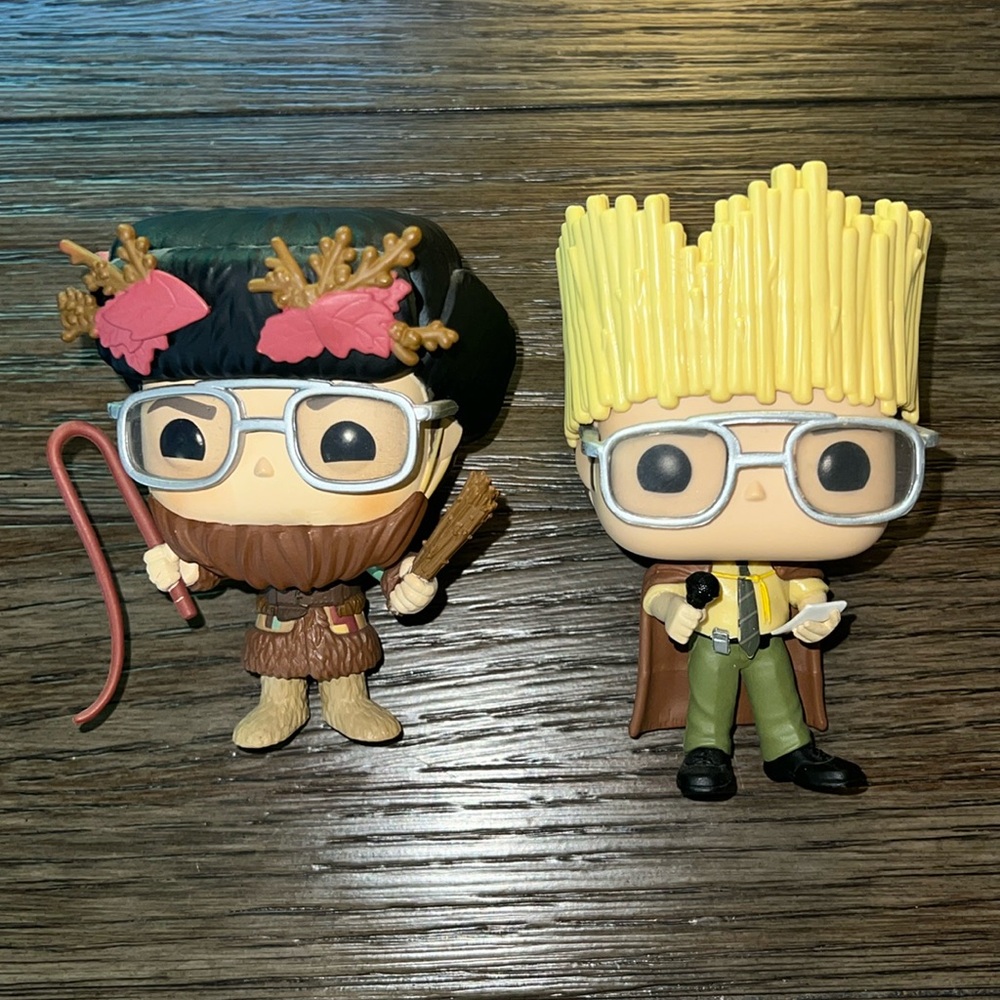 Dwight Schrute Funko Pop Bundle